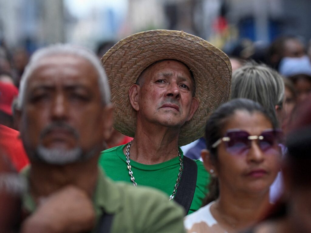 maduro’s-gone:-why-are-venezuelans-still-afraid-of-the-government?