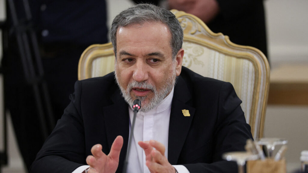 iran’s-fm-says-ready-for-war-or-dialogue-over-us-threats