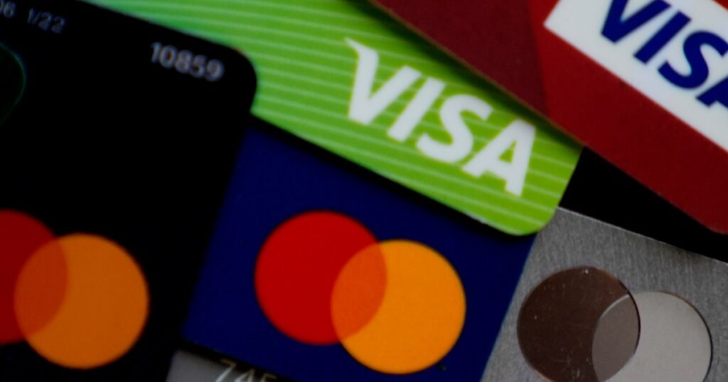 trump-wants-to-cap-credit-card-interest-rates-at-10%.-would-that-work?