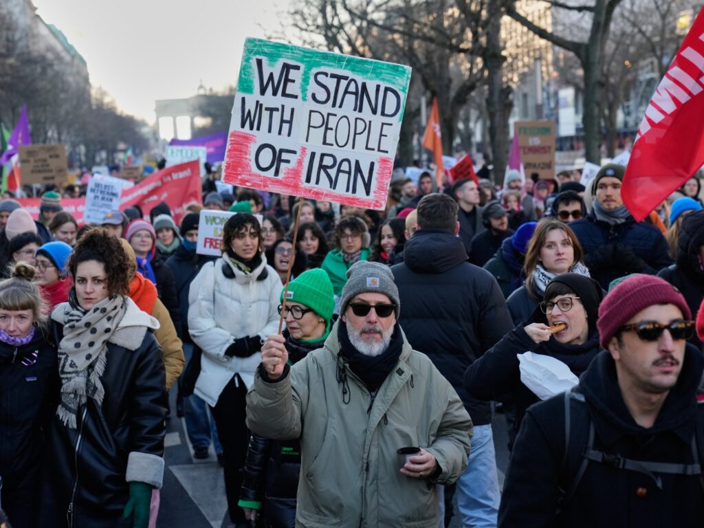 narrative-war:-who-killed-thousands-during-iran’s-nationwide-protests?