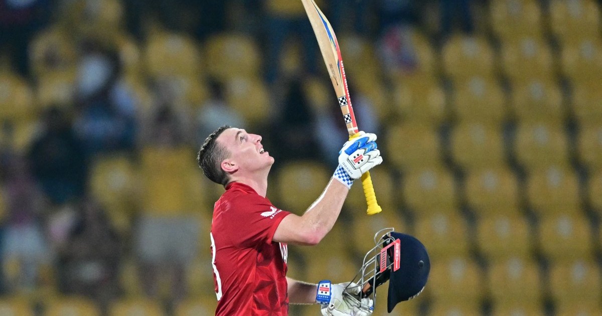 england-beat-pakistan-by-two-wickets-to-enter-t20-world-cup-semifinals