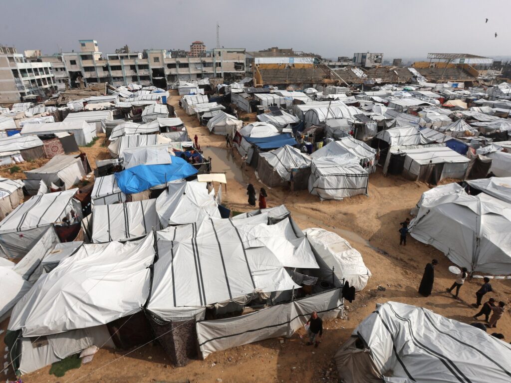 israel’s-top-court-allows-aid-groups-facing-gaza-ban-to-continue-working