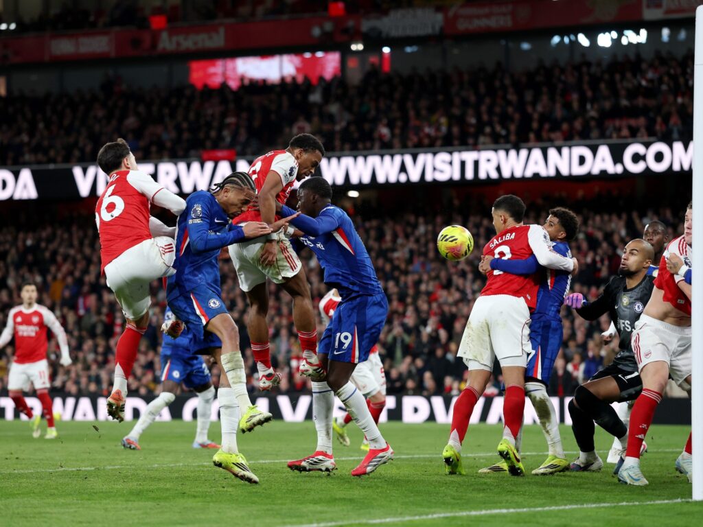 arsenal-restore-five-point-lead-at-top-of-table-with-2-1-win-over-chelsea