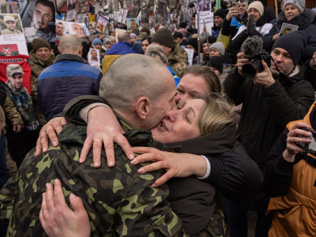 ukraine,-russia-free-200-pows-each-in-latest-swap-amid-stalled-peace-talks