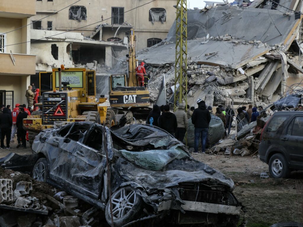 israel-kills-more-than-100-lebanese-as-it-commands-beirut-residents-to-flee
