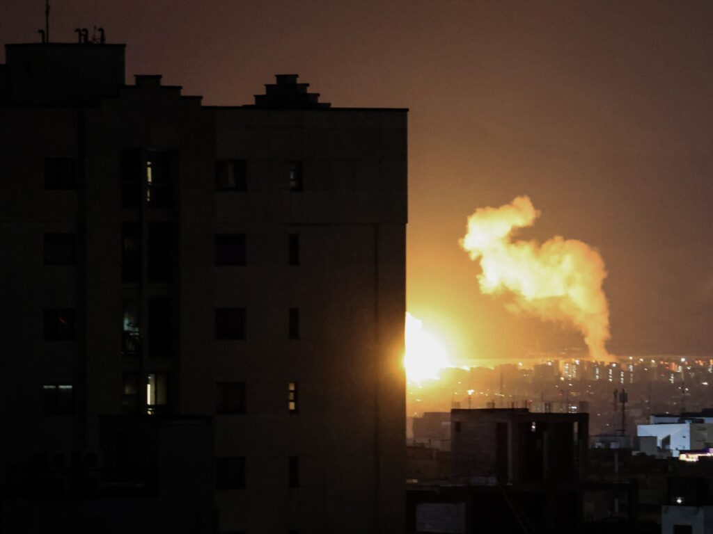 us-and-israel-attacking-iran-at-‘record-pace’,-war-monitor-says