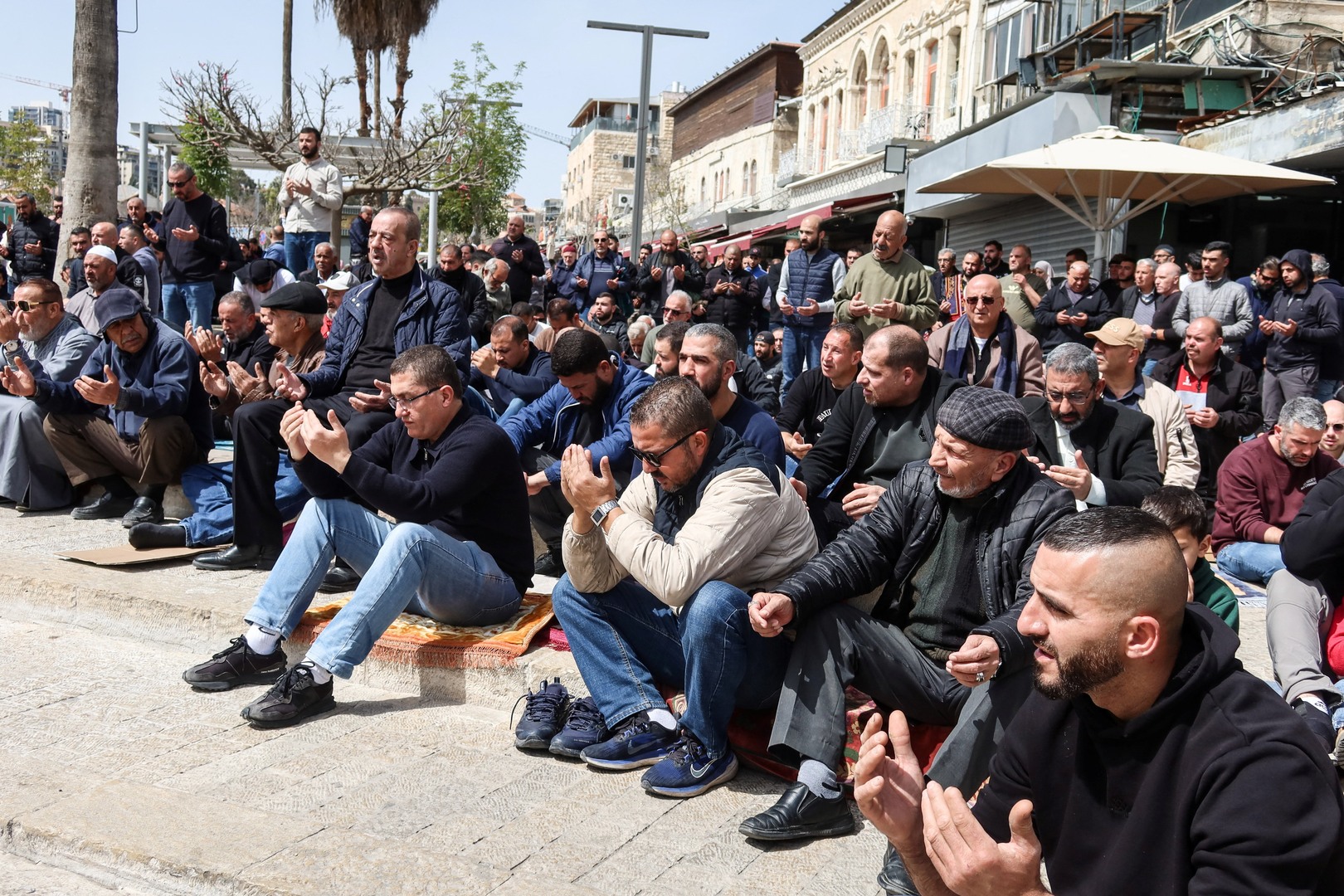 worshippers-pray-outside-al-aqsa-amid-closure-on-al-quds-day