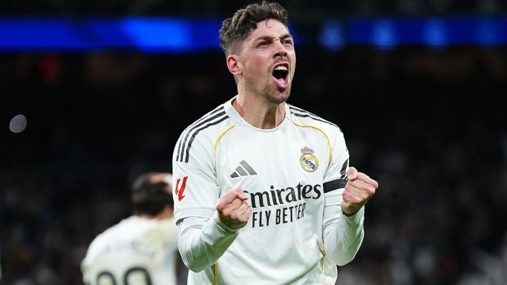 real-madrid-beat-elche-to-pressure-barcelona-for-la-liga-title