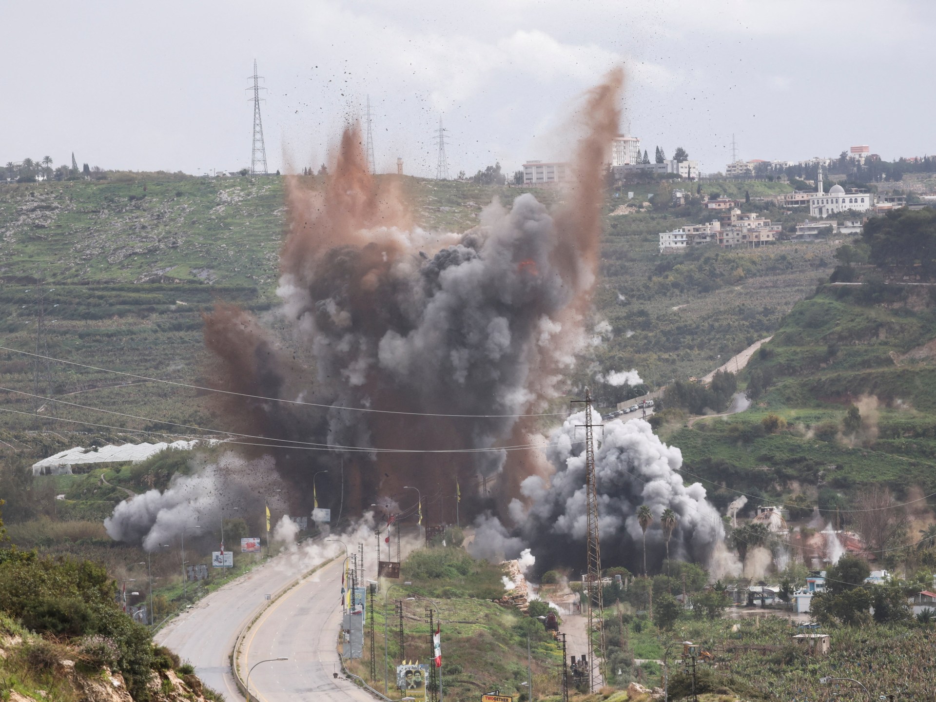 iran-war-live:-tehran-vows-to-‘completely-close’-hormuz-if-power-plants-hit