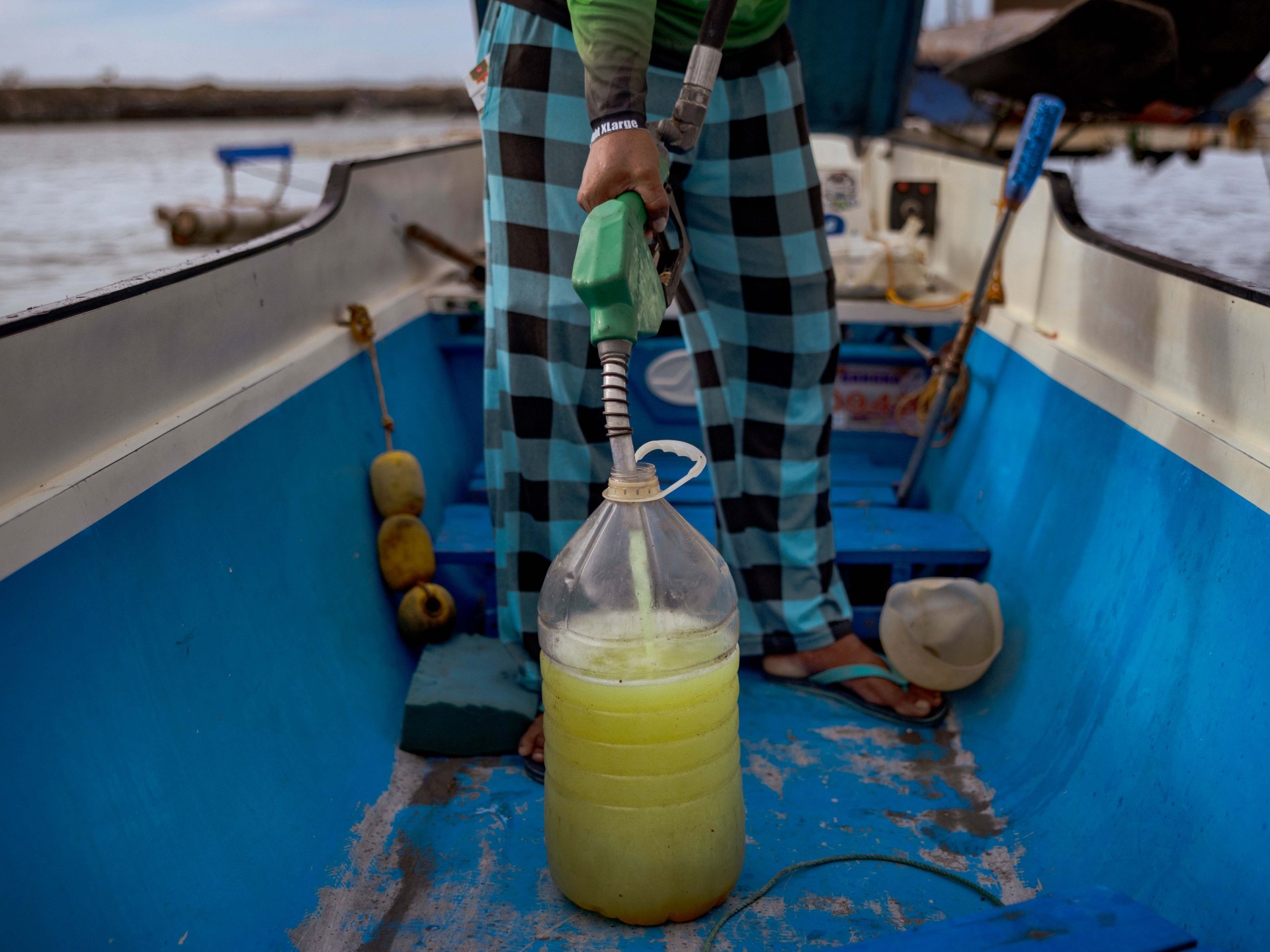 philippines-declares-national-emergency-as-fuel-supplies-dwindle