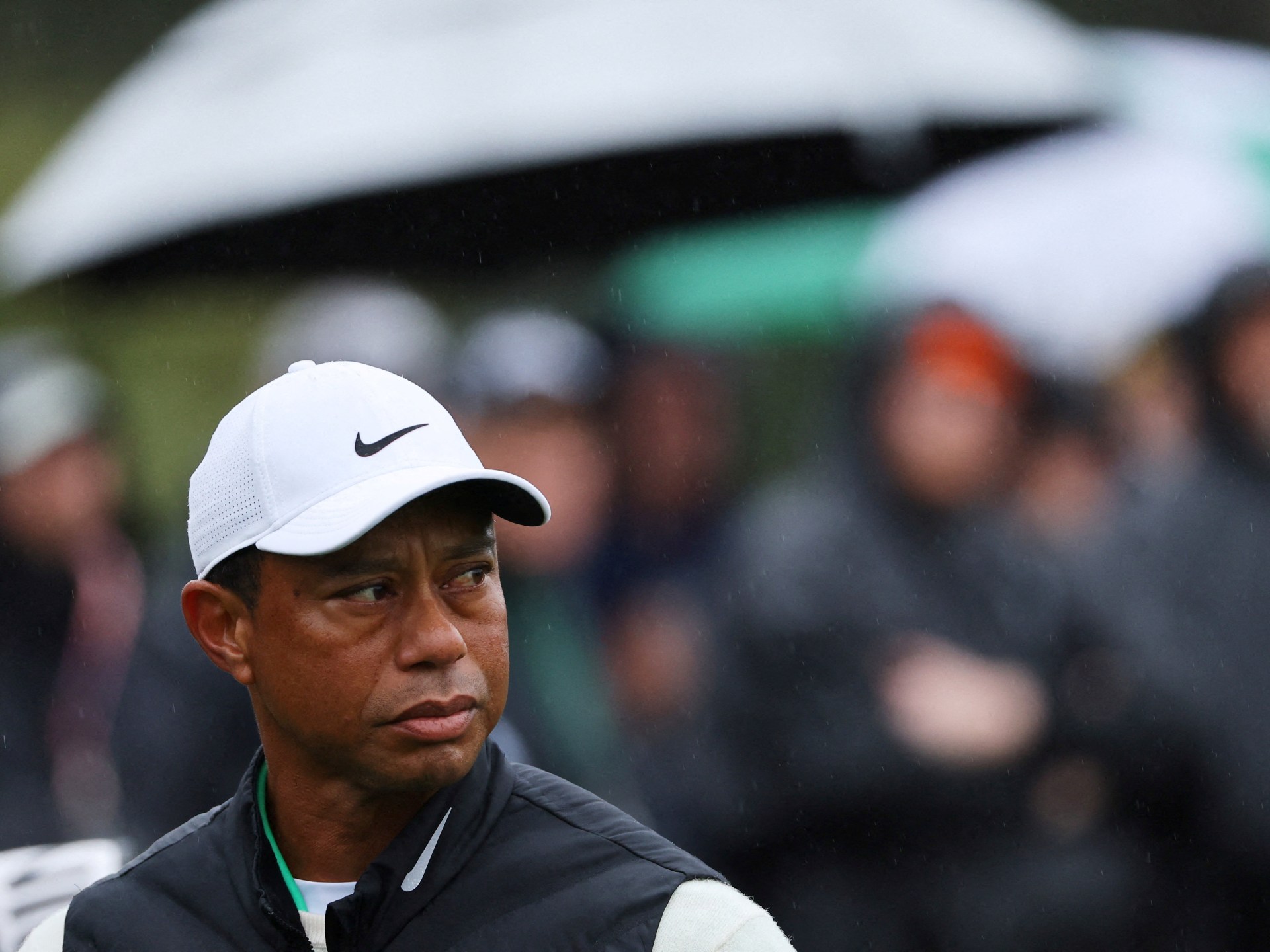 tiger-woods-charged-with-dui-after-rollover-crash-in-florida
