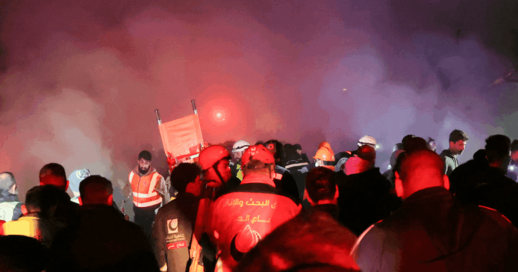 emergency-workers-search-for-victims-of-israeli-airstrikes-on-beirut