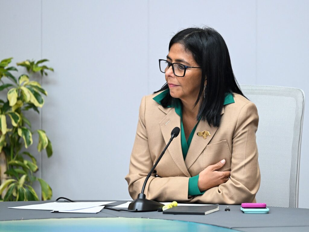 us-removes-sanctions-on-venezuela’s-interim-president-delcy-rodriguez