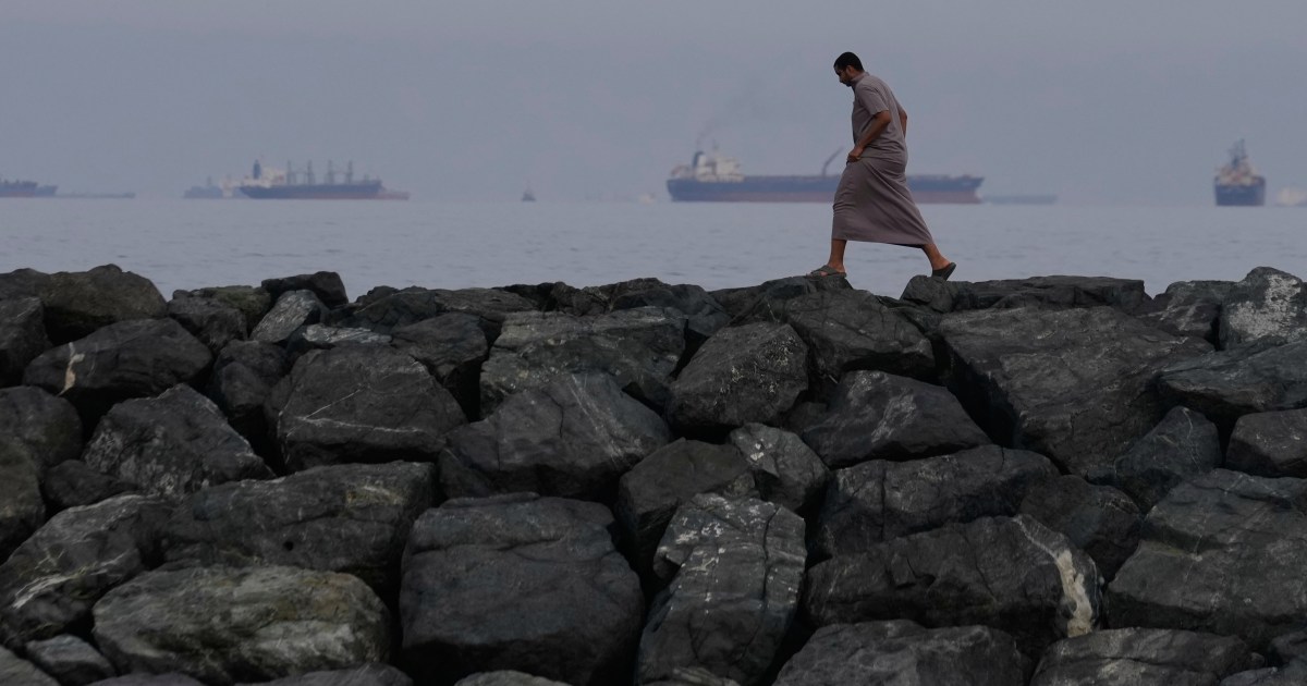 in-strait-of-hormuz,-iran-and-china-take-aim-at-us-dollar-hegemony