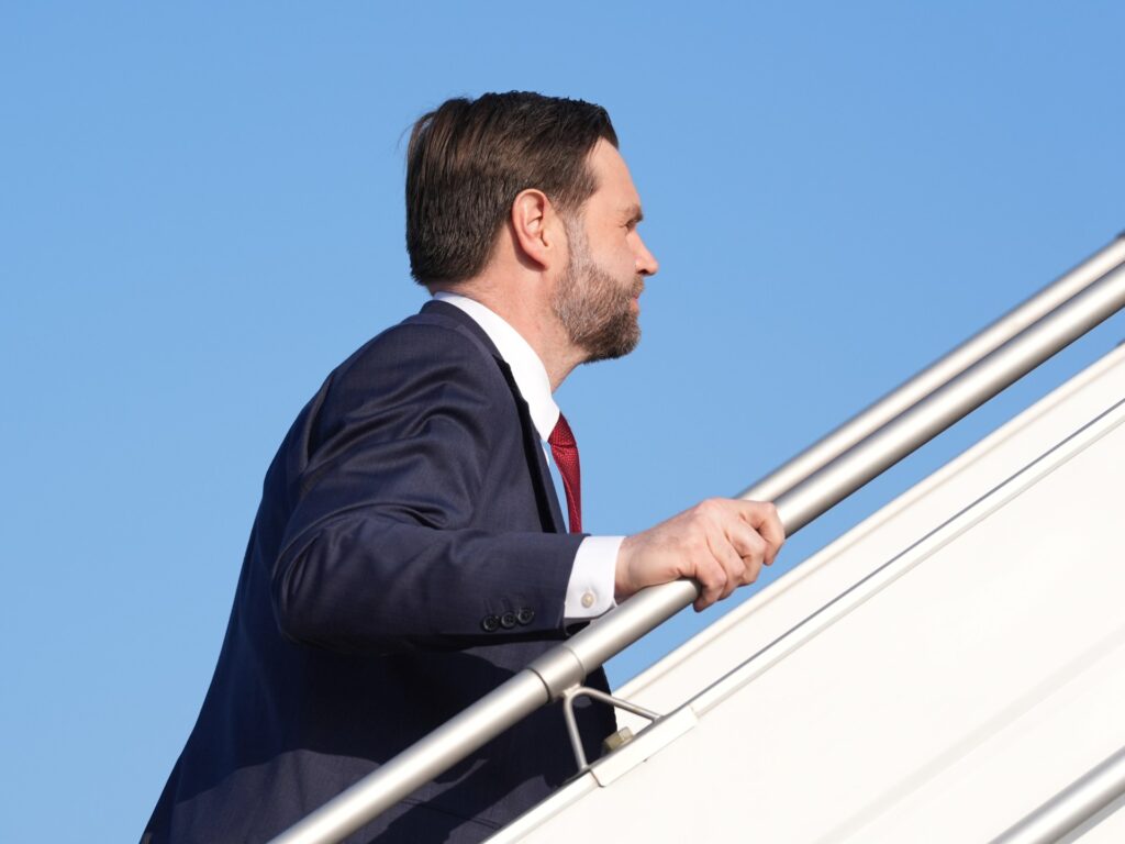 us-and-iran-fail-to-reach-peace-deal-after-marathon-talks-in-pakistan