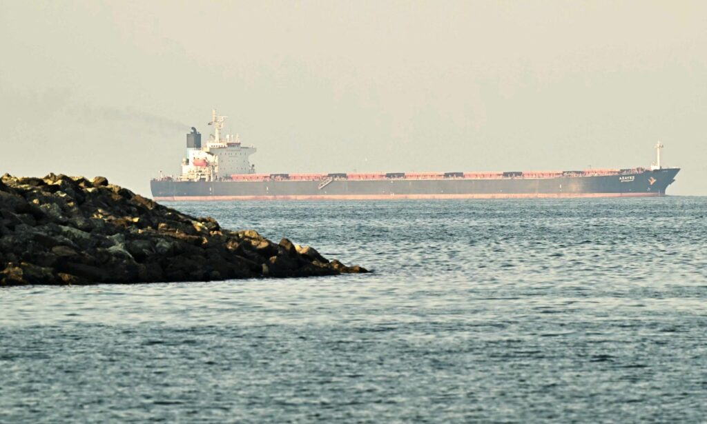 oil-tankers-exit-strait-of-hormuz-amid-fragile-us-iran-ceasefire