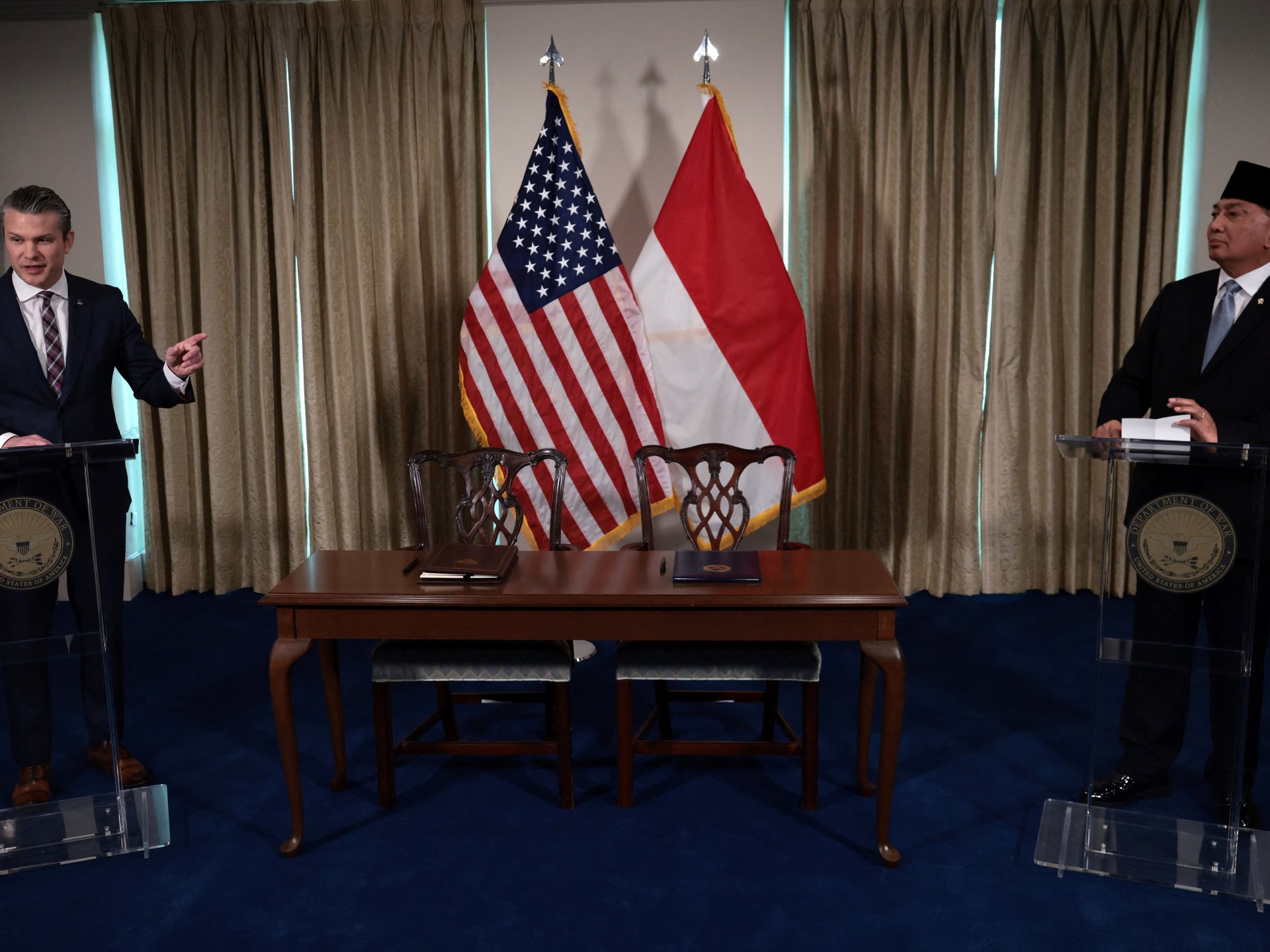 indonesia,-us-sign-‘major’-defence-cooperation-agreement