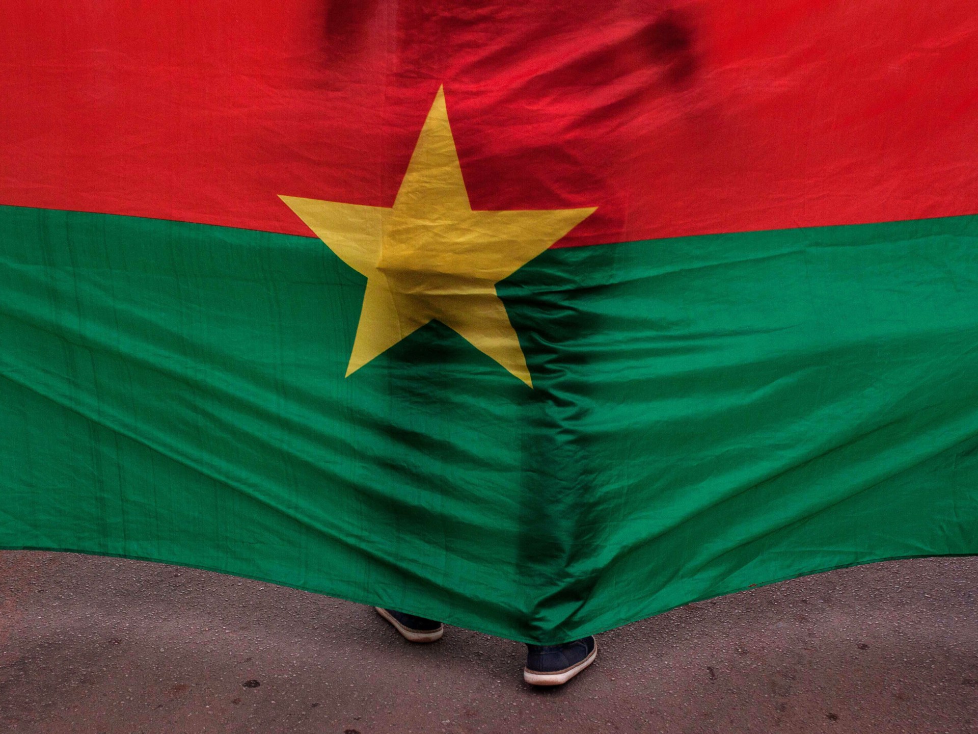 burkina-faso-dissolves-more-than-100-ngos-and-civil-society-groups