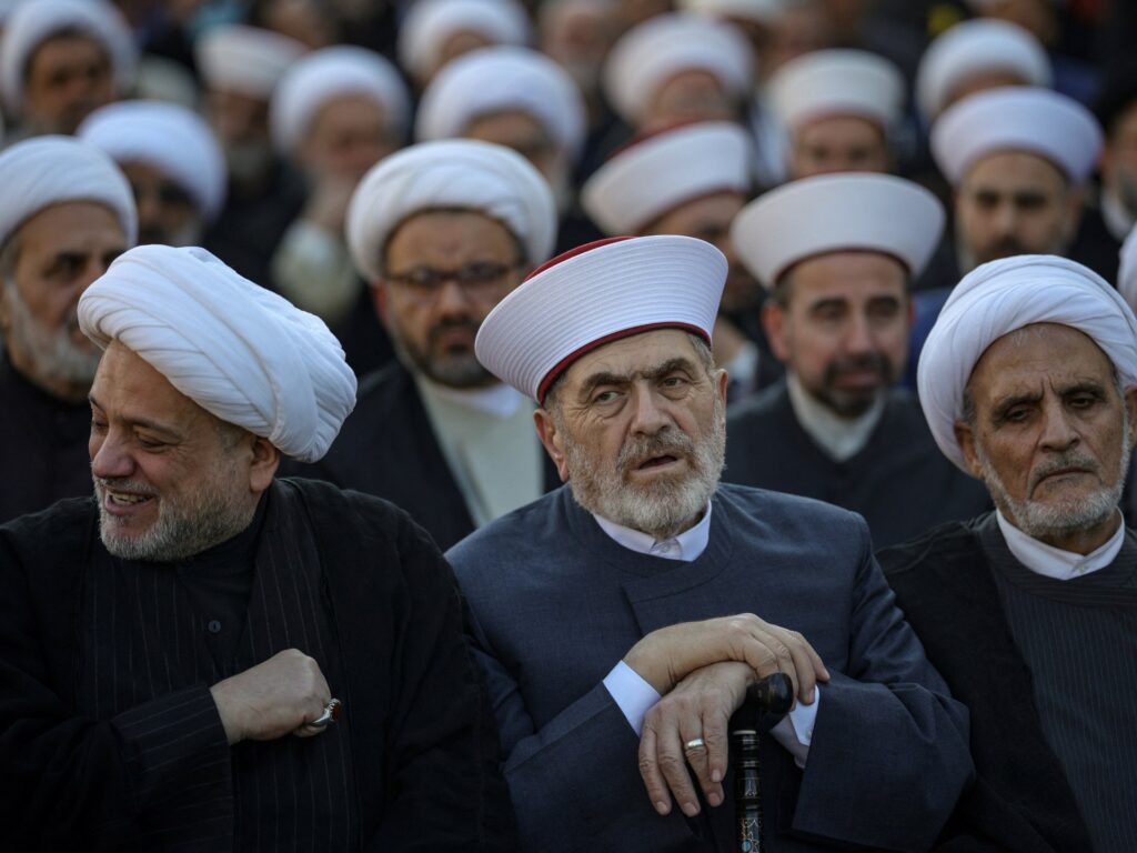 iran-war:-what’s-happening-on-day-55-after-trump-extended-ceasefire?