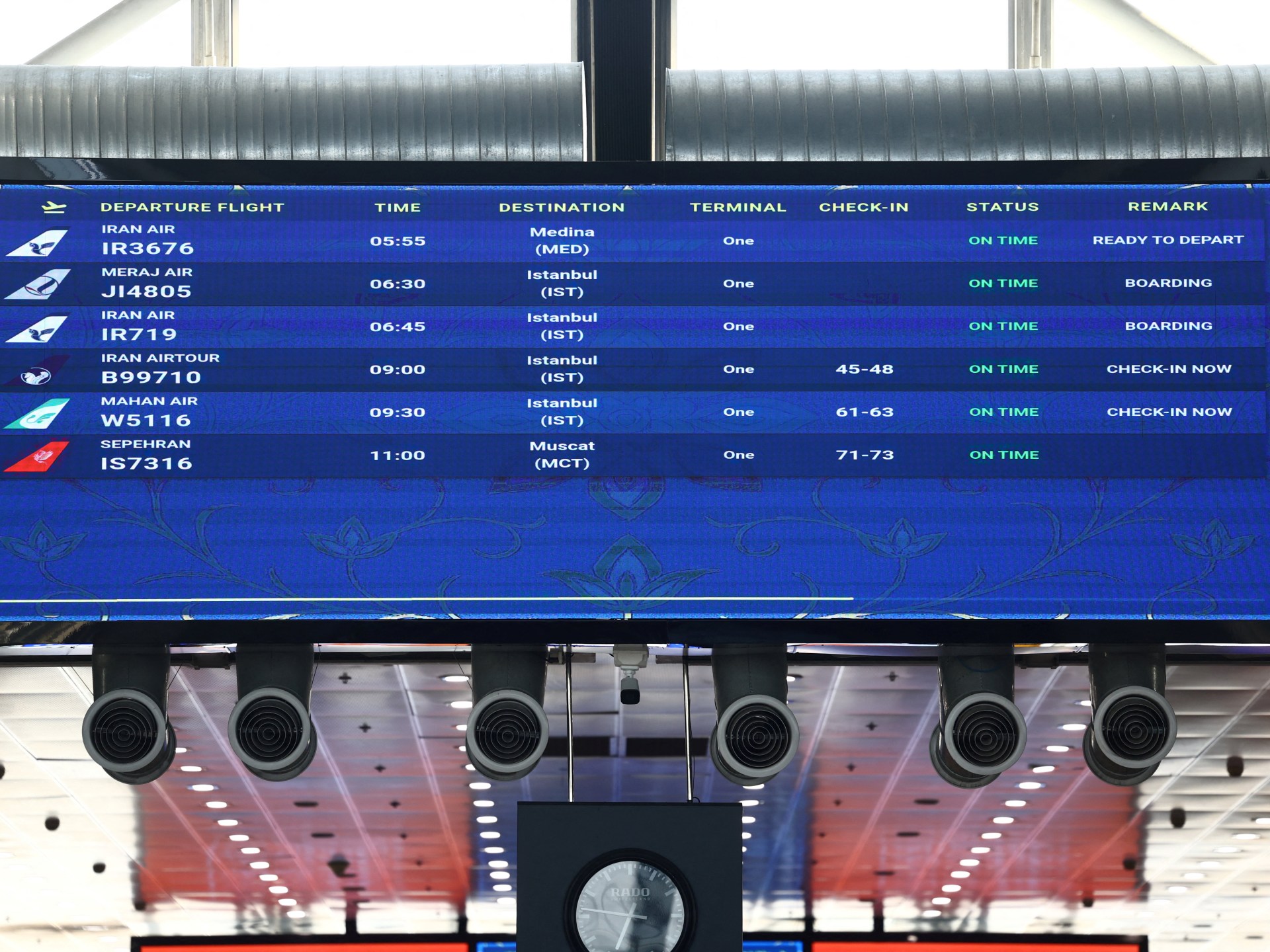 commercial-flights-from-tehran’s-main-airport-resume-amid-cautious-normalcy