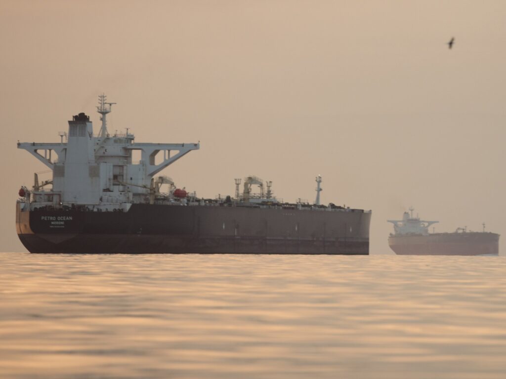 iran-warns-us-to-stay-out-of-hormuz-after-trump-says-us-will-‘guide’-ships