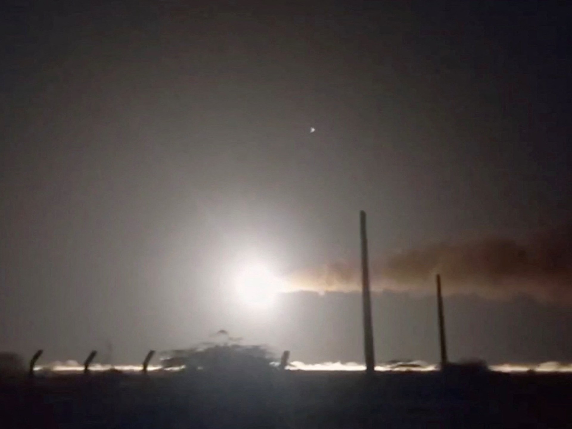 us,-iran-clash-in-hormuz-as-war-escalates:-what-happened,-why-it-matters