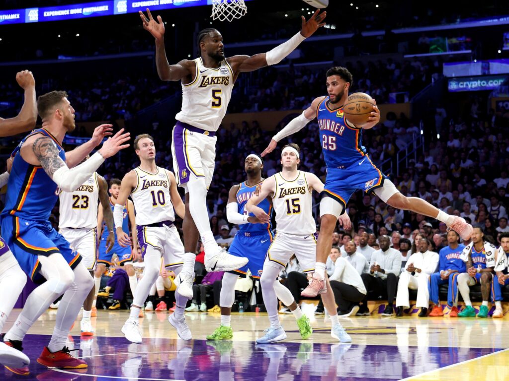 okc-thunder-bury-la-lakers-to-take-3-0-nba-playoff-series-lead
