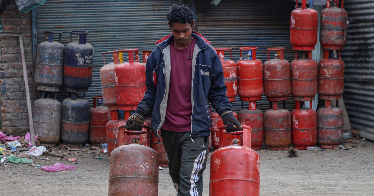 india-hikes-fuel-prices-as-iran-crisis-bites