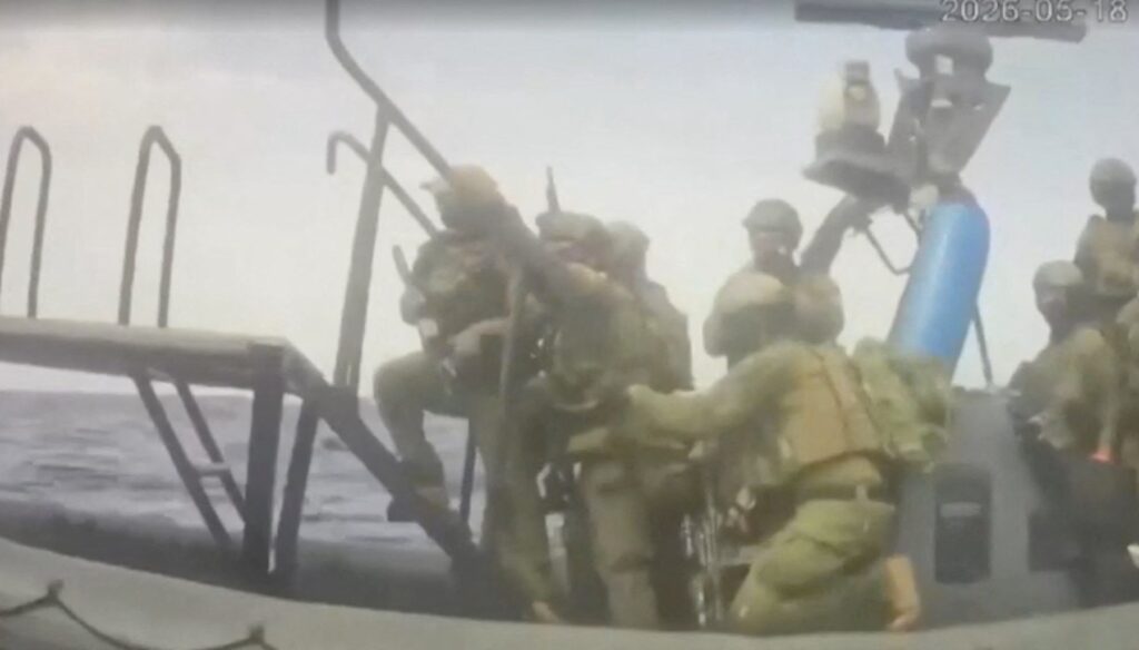 gaza-aid-flotilla-organisers-say-41-boats-intercepted,-10-still-sailing