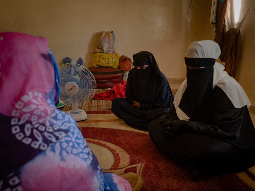 mauritania’s-female-islamic-guides:-leading-the-fight-against-‘extremism’
