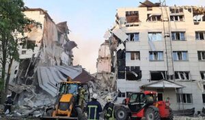 russia-labels-ukraine-attack-in-occupied-luhansk-‘monstrous-crime’