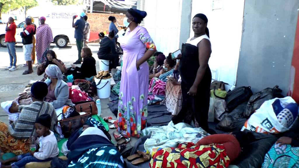 anti-immigrant-anger-grows-in-south-africa-as-migrants-forced-onto-streets