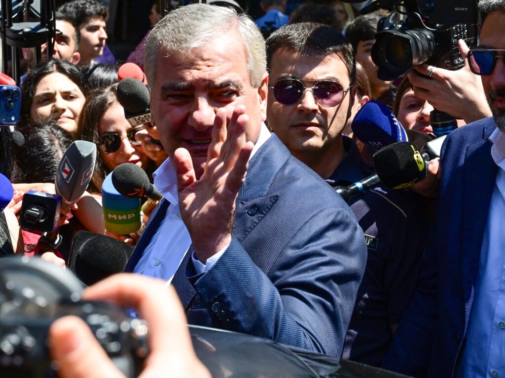 pro-russian-opposition-party-calls-for-armenian-election-result-annulment