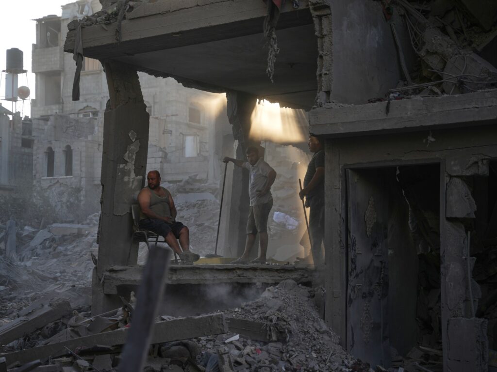 gaza-post-‘ceasefire’-deaths-hit-983-as-israeli-attack-targets-refugee-camp