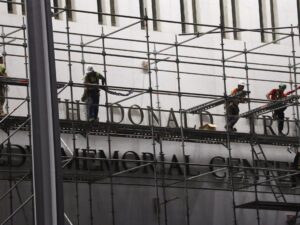 workers-remove-trump’s-name-from-kennedy-center-after-court-ruling