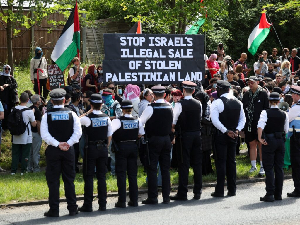 ‘unacceptable’:-london-protesters-slam-illegal-israeli-settlement-land-sale