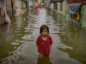 nearly-all-children-globally-exposed-to-at-least-one-climate-hazard:-report