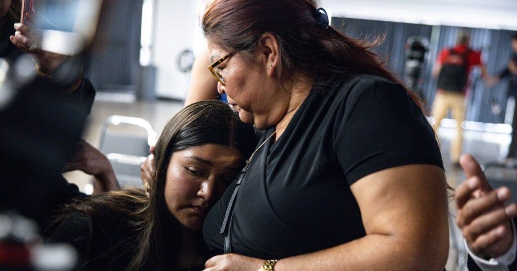 a-mexican-citizen-died-in-ice-custody.-now-his-family-is-demanding-answers