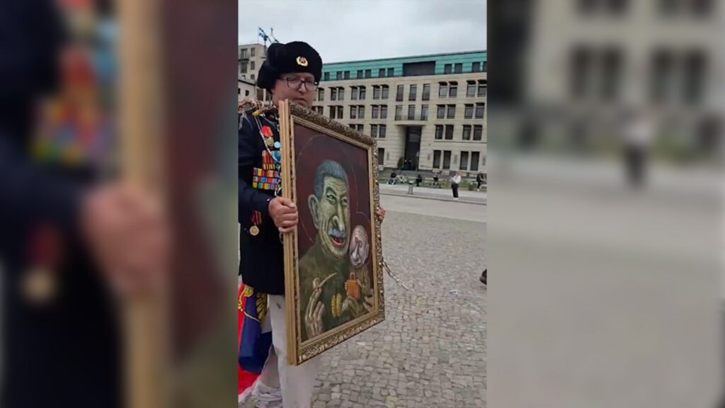 russian-artist-and-outspoken-putin-critic-shot-dead-days-after-protest