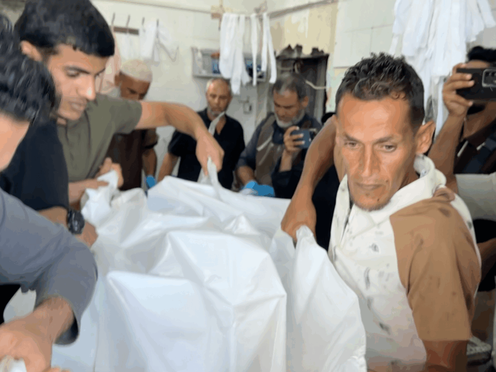 gaza-bids-farewell-to-slain-journalist-ahmed-wishah