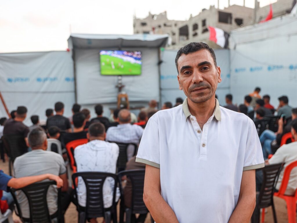 football,-war-and-solidarity:-why-gaza-fans-turned-to-spain-this-world-cup
