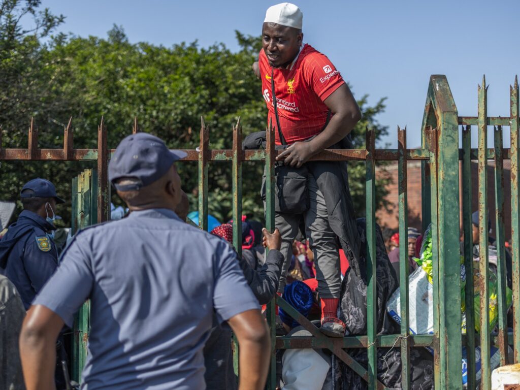 south-african-police-investigate-murder-amid-rise-in-anti-migrant-attacks