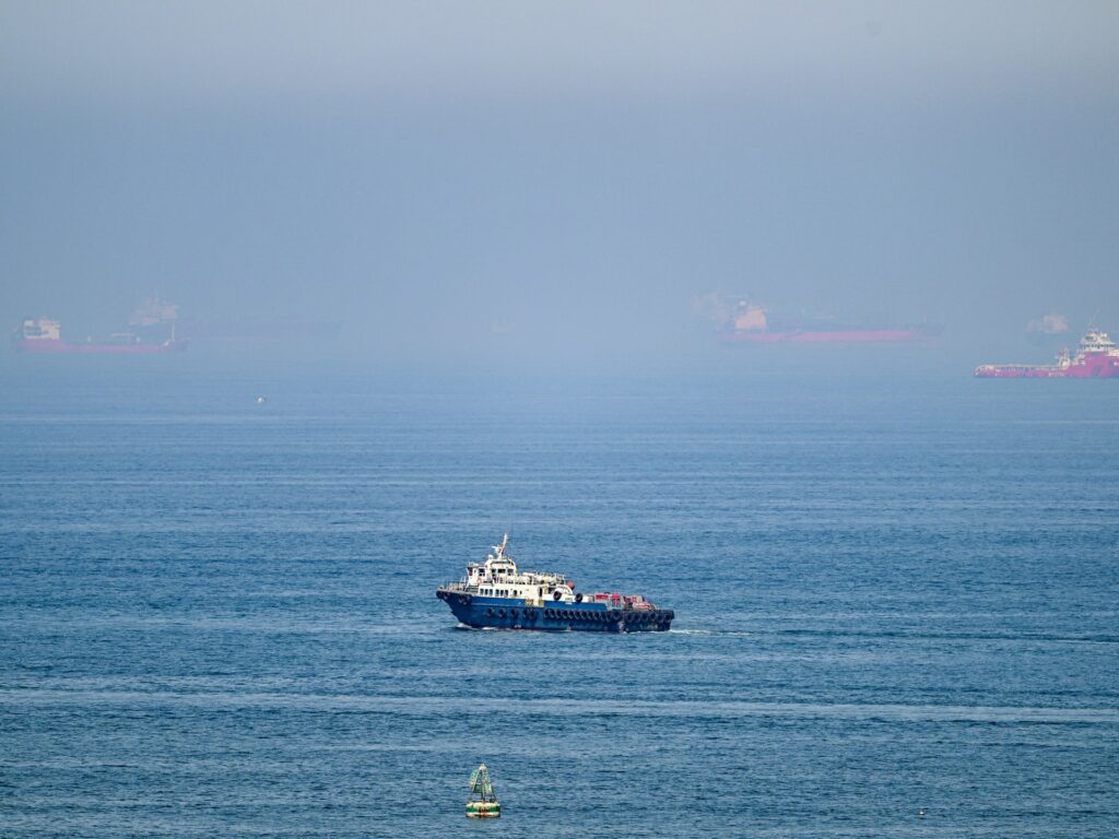 irgc-warns-against-new-hormuz-route-for-ships:-what-we-know