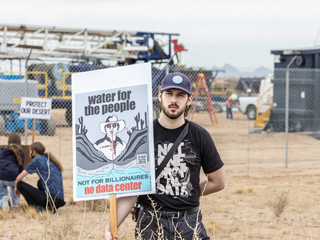 with-water-cuts-looming-in-arizona-in-us,-locals-fight-data-centres
