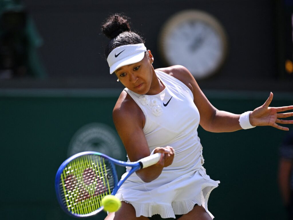 osaka-defeats-kasatkina-to-make-wimbledon-round-of-16