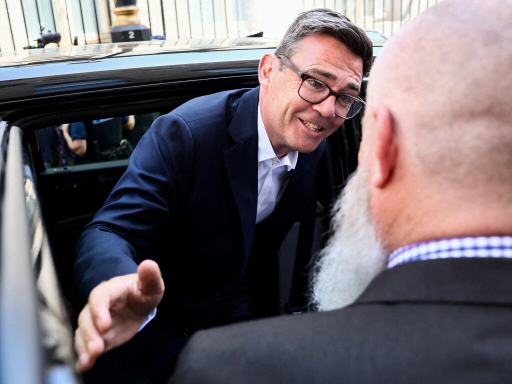 from-manchester-to-downing-street:-what-burnham-could-mean-for-palantir