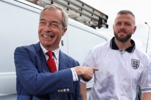 nigel-farage-resigns-as-mp,-will-run-in-uk-by-election