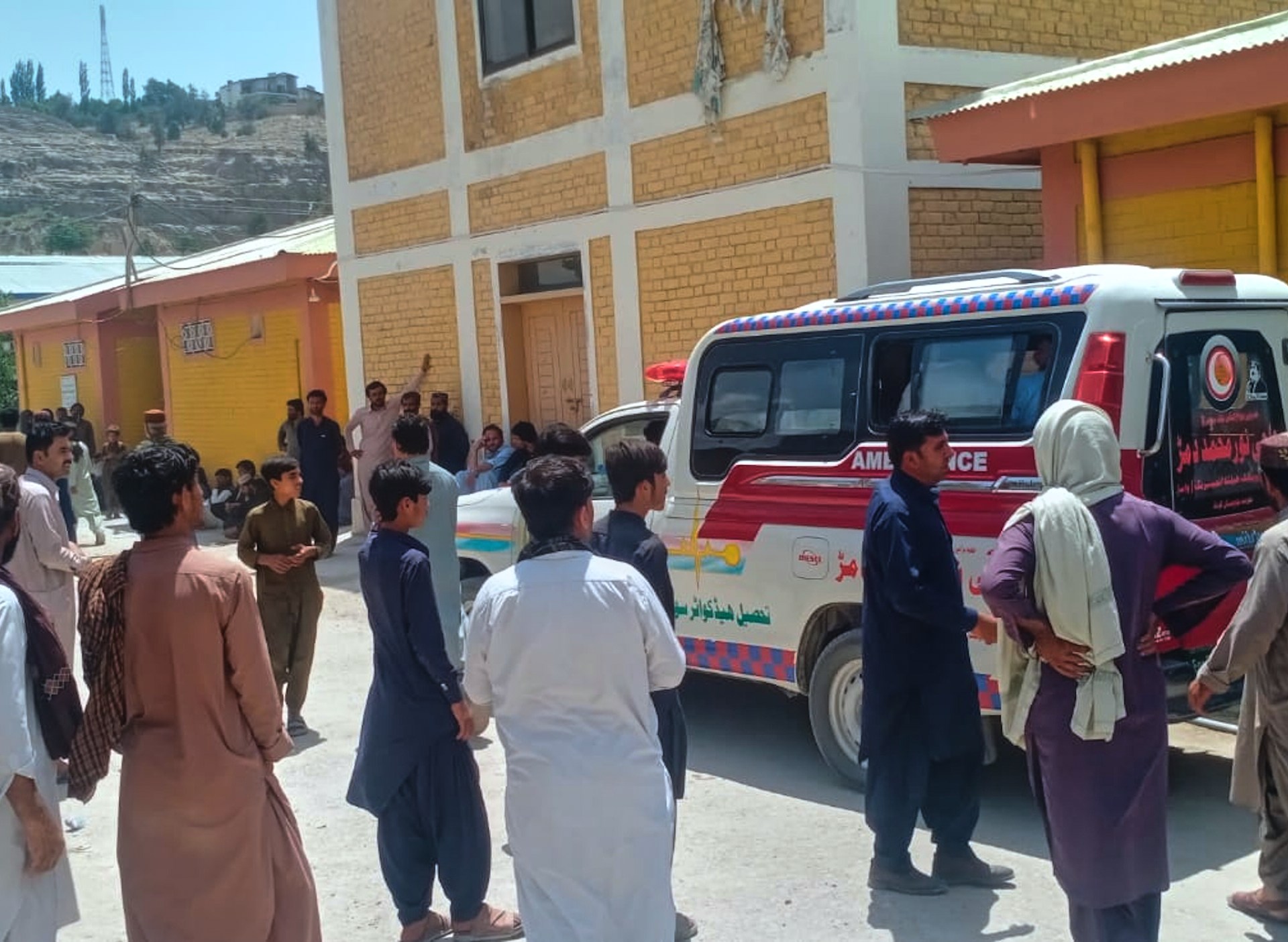 pakistan-military-says-42-killed-in-fighter-attacks-in-balochistan