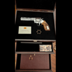 erdogan-gifts-nato-leaders-engraved-revolvers-with-live-ammunition