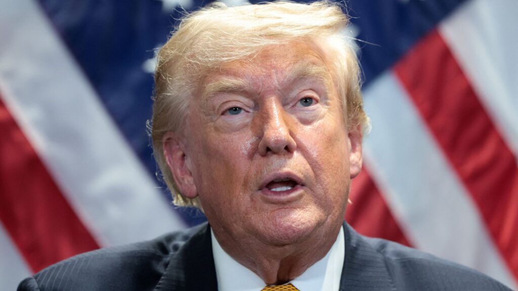 trump:-us-will-‘take-over’-strait-of-hormuz